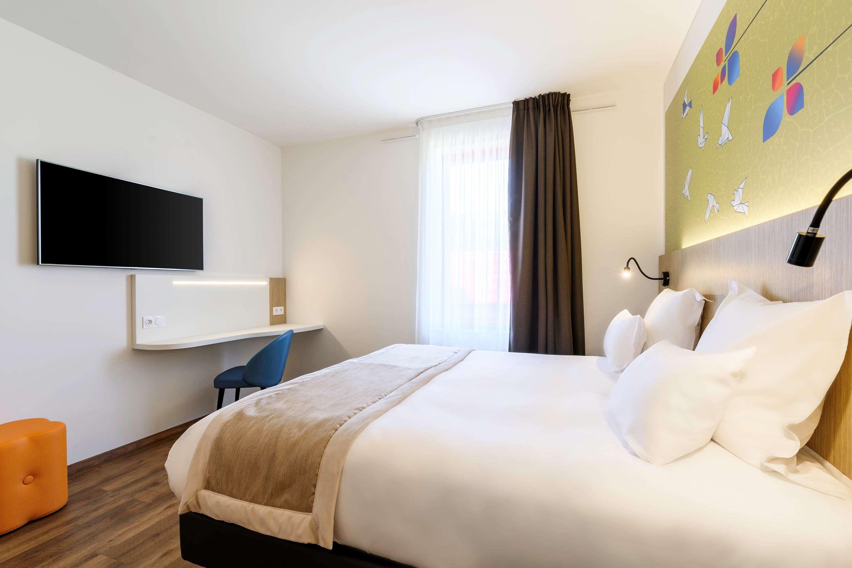 Kyriad Prestige Amiens Poulainville - Hotel And Spa Exterior foto